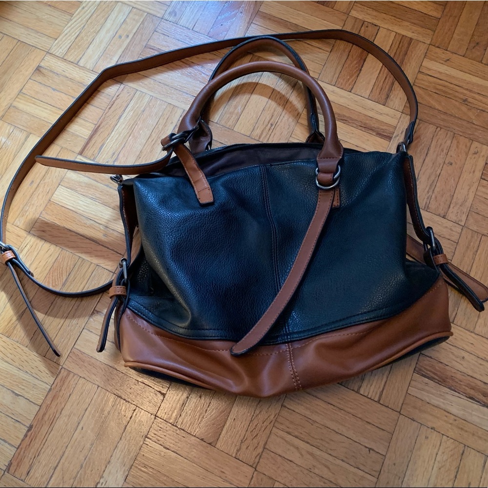 Vintage Black and Brown Strap Medium Sized Handbag Purse Womens Day Duffle Bag